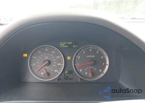 2006 Volvo S40 2.4I from USA, damaged, VIN YV1MS382162195052